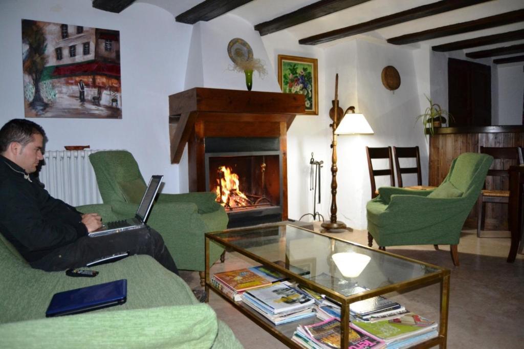 Casa Elpatiodelmaestrazgo Apartment Villarroya de los Pinares Phòng bức ảnh